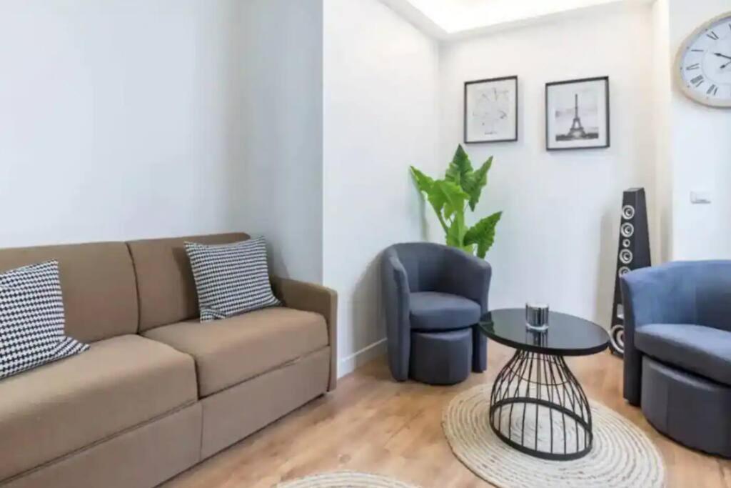 Roses Appartement Proche Sacree-Coeur/Montmarte Paris Exterior foto